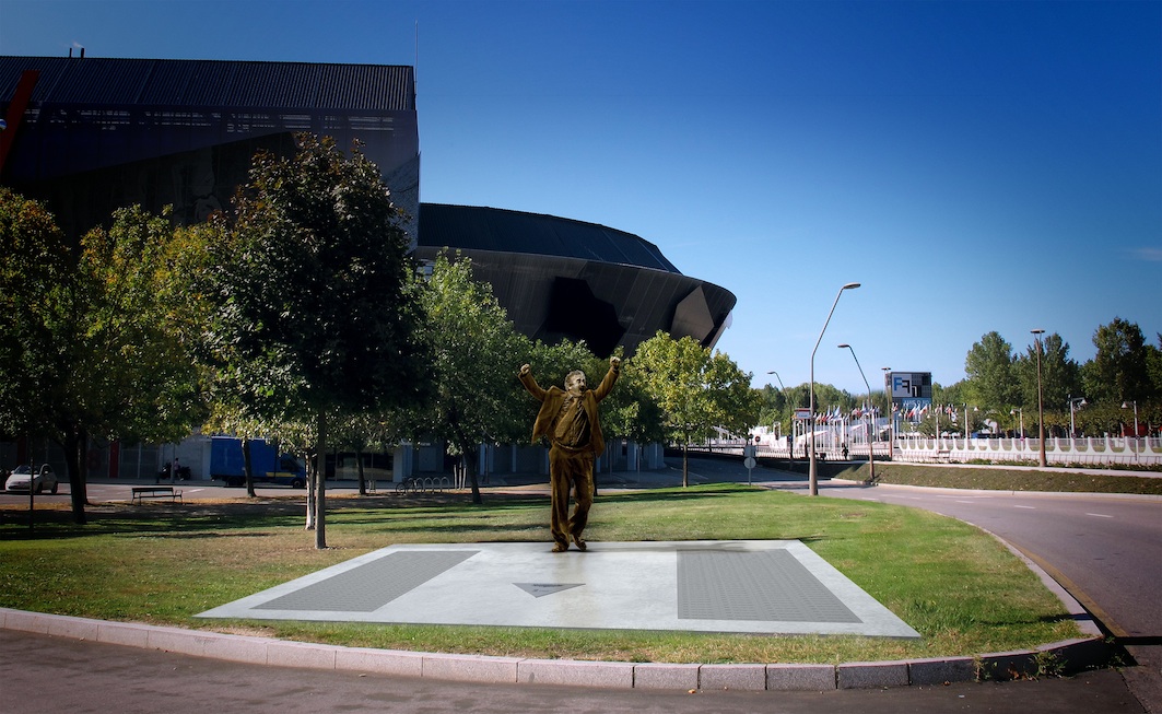 Donativos para la iniciativa -Eterno Preciado- en las Tiendas Mundo PC