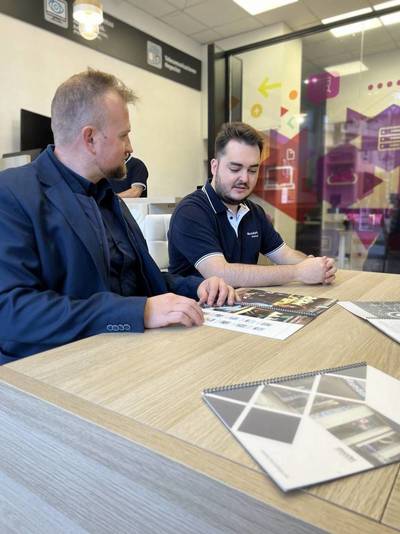 Mundo Pc Informática & Empresas Oviedo - Delegación Mundo Pc Business