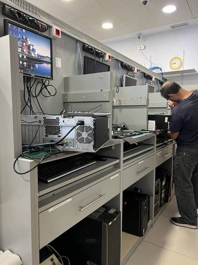 Box taller informática MundoPc informática & Empresas