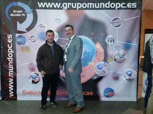 Diego Pérez de Iluminaciones la Unión y Severino Valcarce de Grupo Mundo Pc
