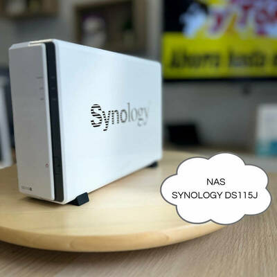 Nas synology  DS1 15J